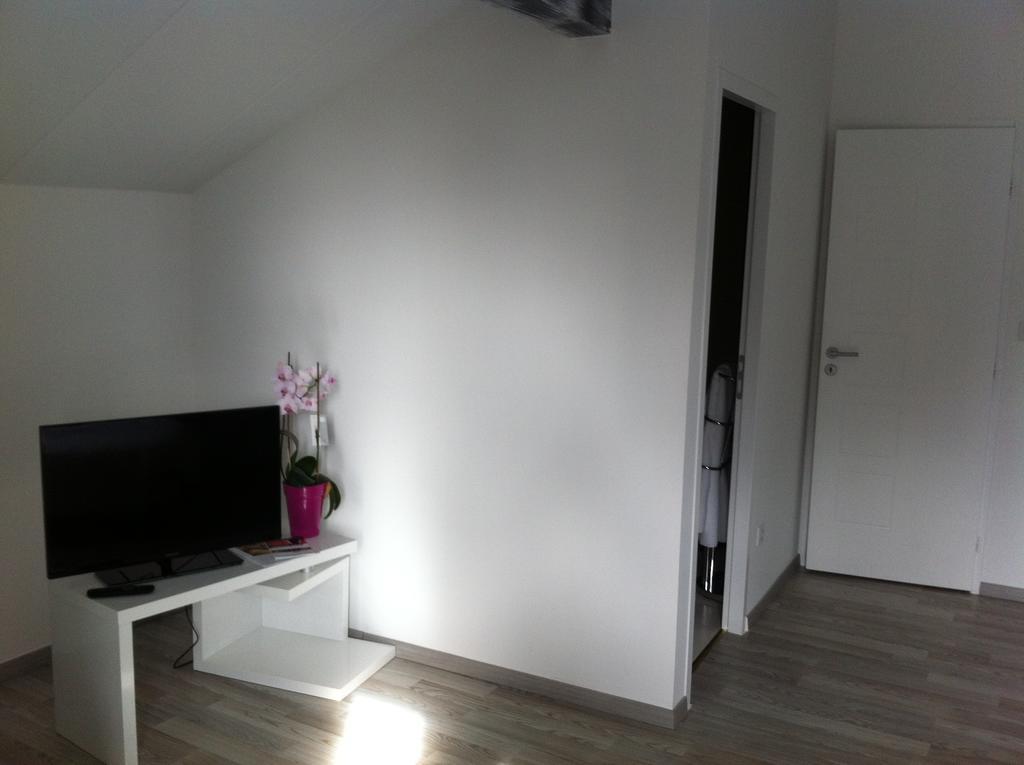 Bed and Breakfast La Petite Ecole Marciac Exterior foto